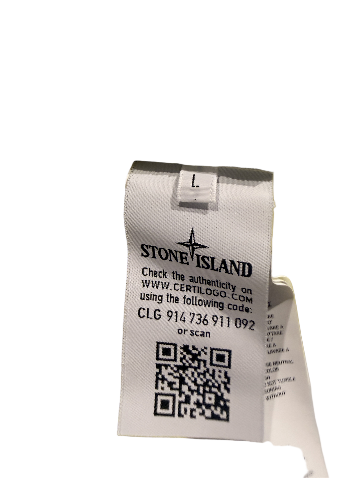 T-shirt stone island