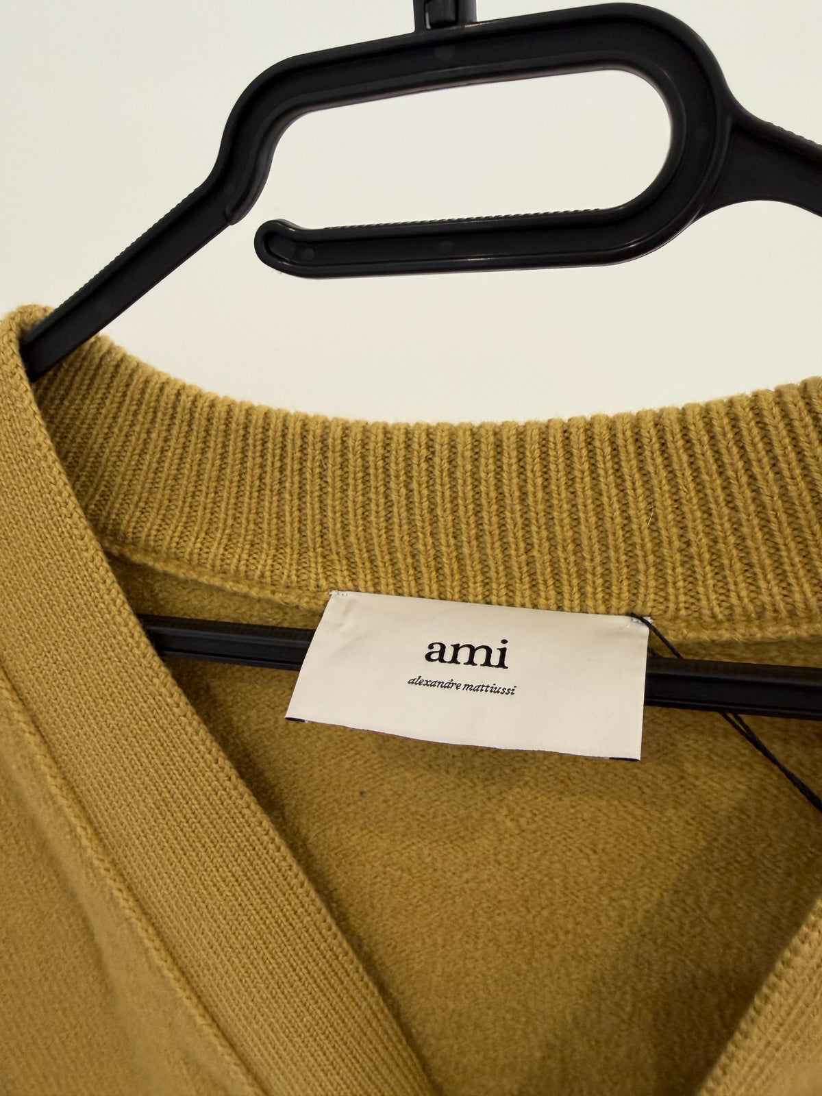 Cardigans Ami Paris