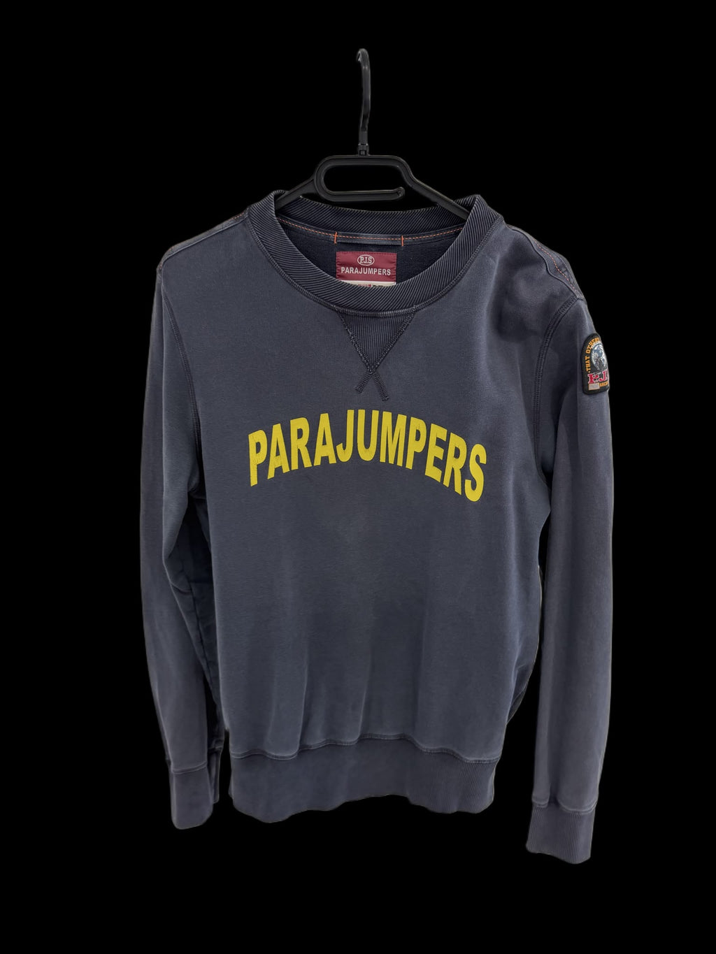 Pull Parajumpers