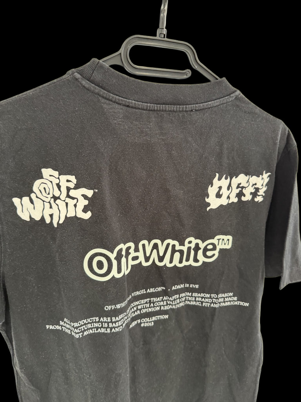 t-shirt off-white